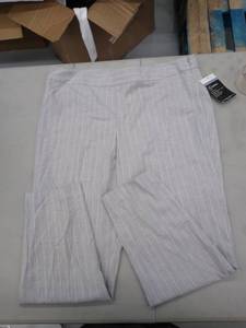 lot 30090 image: Womans Dress Pants