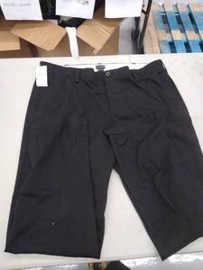 lot 30096 image: Mens Pants