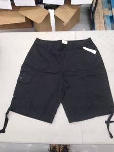 lot 30139 image: Womans Shorts