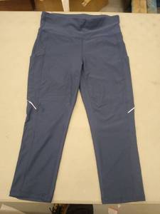 lot 30141 image: Womans Leggings