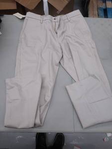 lot 30165 image: Mens Khakis