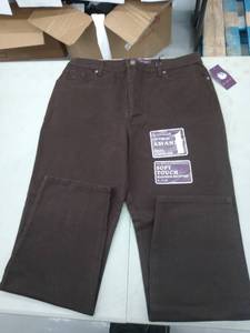 lot 30171 image: Womans Pants