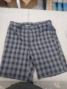 lot 30221 image: Mens Shorts