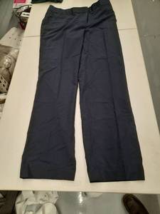lot 30237 image: Womens Pants.