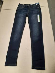 lot 30240 image: Womens Pants.