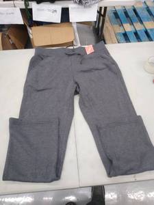 lot 30257 image: Womans Pants