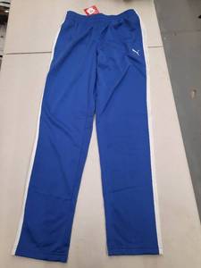 lot 30310 image: Mens Sweats.