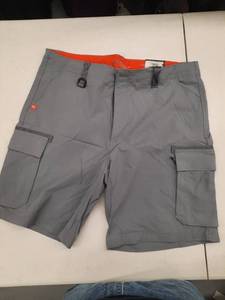 lot 30345 image: Mens Shorts.