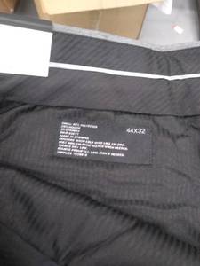 lot 30373 image: Mens Dress Pants