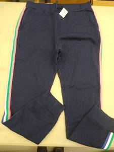 lot 30380 image: Girls Sweatpants