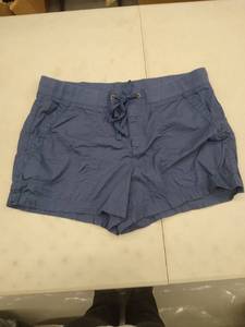lot 30384 image: Womans Shorts