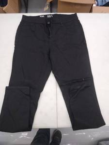 lot 30388 image: Womans Pants
