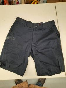 lot 30397 image: Mens Shorts.