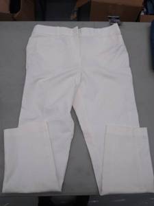 lot 30428 image: Womans Dress Pants