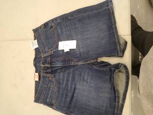 lot 30444 image: Jean Shorts