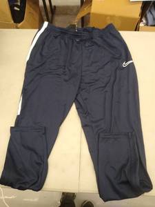 lot 30454 image: Kids Nike Sweatpants