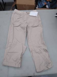 lot 30465 image: Girls Pants
