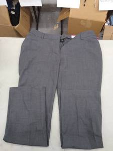 lot 30481 image: Womans Dress Pants