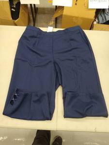 lot 30498 image: Womans Pants