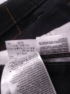 lot 30506 image: Mens Jeans