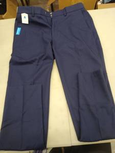 lot 30508 image: Mens Pants
