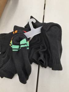 lot 29890 image: 10 pair of boys sox