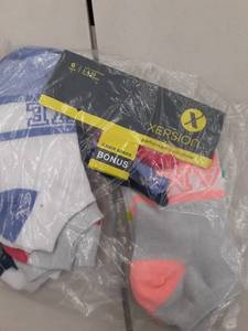 lot 29973 image: 6pair Xersion no show sox