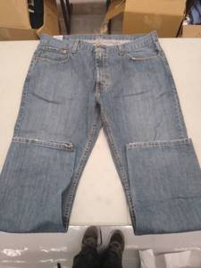 lot 30512 image: Jeans