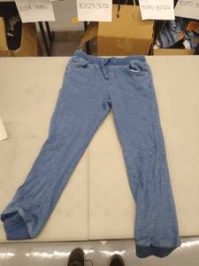 lot 30526 image: Boys Joggers