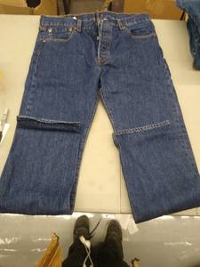 lot 30530 image: Womans Jeans