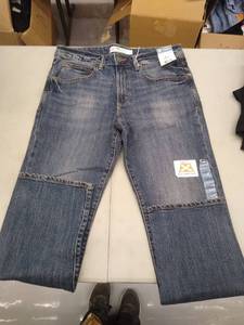 lot 30553 image: Mens Jeans