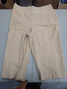 lot 30571 image: Womans Pants