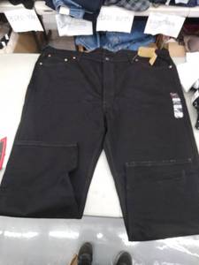 lot 30575 image: Mens Pants