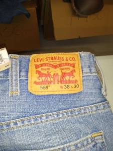 lot 30587 image: Mens Jeans