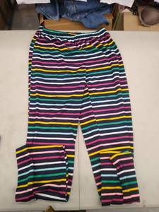 lot 30598 image: Girls Leggings