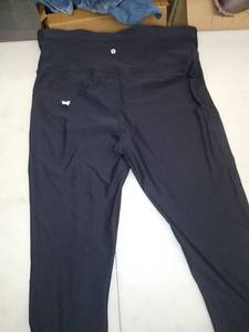 lot 30603 image: Womans Leggings