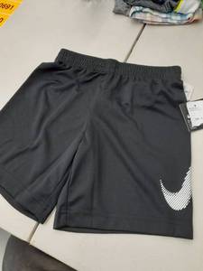 lot 30688 image: Boys shorts