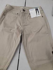 lot 30694 image: Junior girls pants