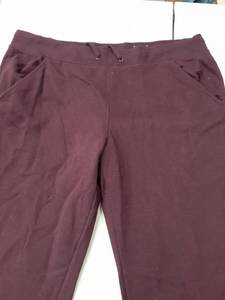 lot 30720 image: Womens pants