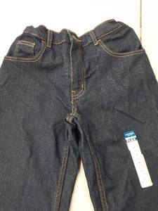 lot 30724 image: Boys pants