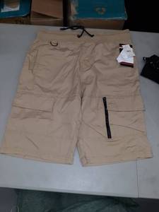 lot 30725 image: Mens Khaki Shorts