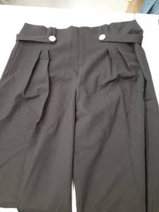 lot 30746 image: Womens pants
