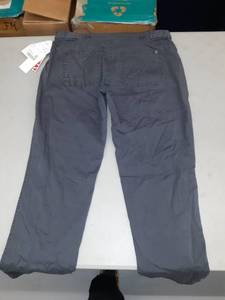lot 30771 image: Pants