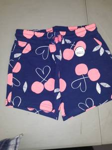 lot 30772 image: Girls Shorts