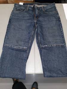 lot 30790 image: Mens Jeans