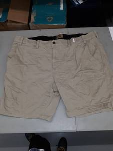 lot 30795 image: Khaki Shorts