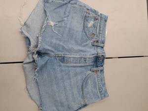 lot 30802 image: Womens shorts