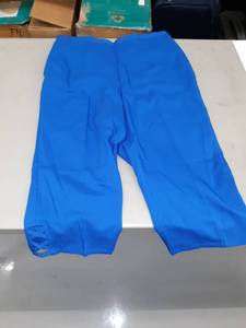 lot 30839 image: Womens Pants