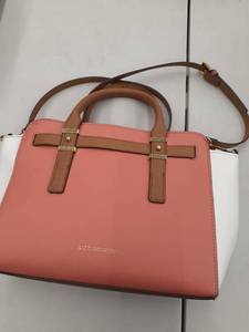 lot 33559 image: Liz Claiborne purse