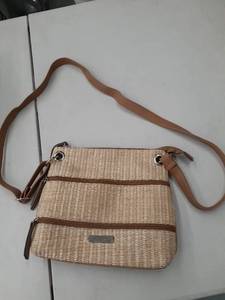 lot 33602 image: Rosetti purse